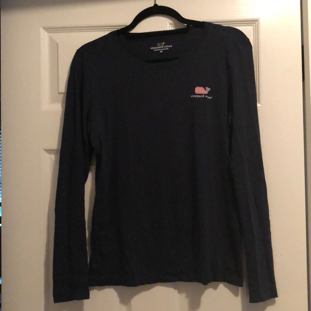 Long sleeve vineyard vines shirt